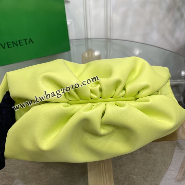 Bottega veneta高端女包 98057 寶緹嘉2021最火The pouch雲朵包 BV經典款編織女包  gxz1402